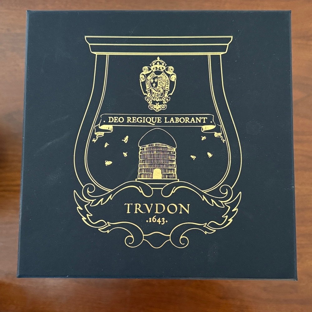 105 Oz Empty Cire Trudon - Angelo - Grande - Picture 13 of 14
